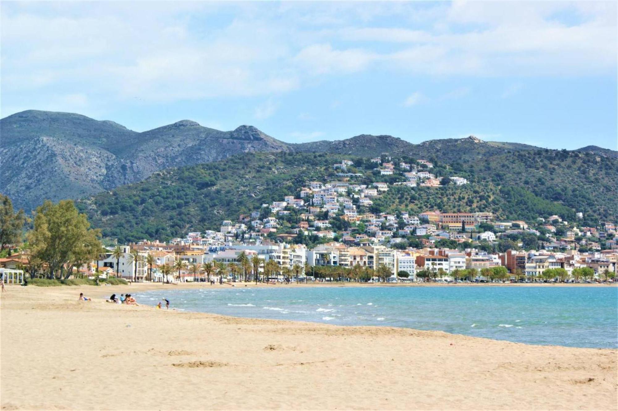 Primera Linea Con Vistas Al Mar Apartament Roses